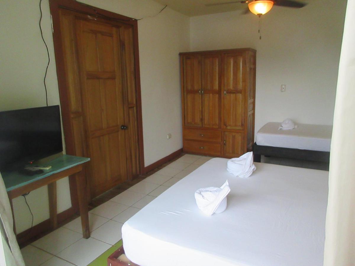 Hotel Los Balcones Over Seas Bocas del Toro Eksteriør billede
