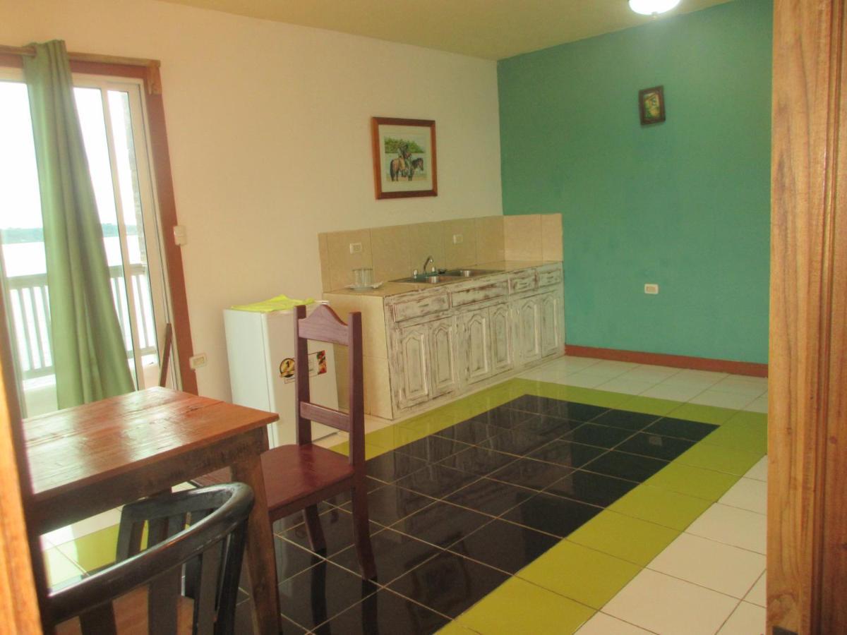 Hotel Los Balcones Over Seas Bocas del Toro Eksteriør billede